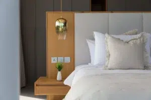 Amylia-9Bedroom-TulipRoom-1